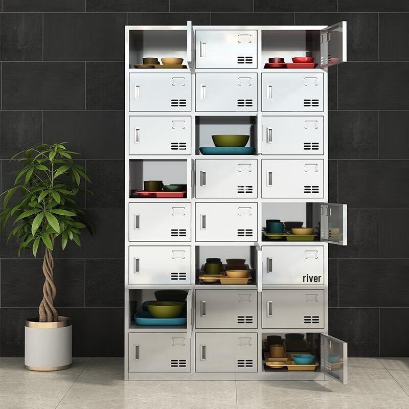 304 Stainless Steel 18-Door Storage Cabinet