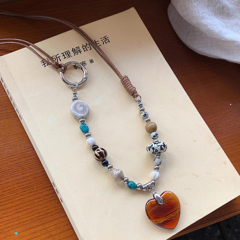 Винтажное керамическое ожерелье с подвеской в виде сердца с бусинами - Минималистичная роскошная цепочка для ключицы