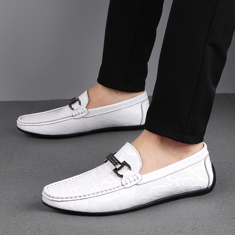 FashionClassic Men Comfortable Slip On British Style Shoes Male Casual Leather Shoes Men Wedding Dress Loafers Mens Lightweight Driving