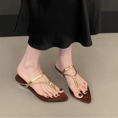 Модные женские балетки-шлепанцы с острым носком и клипсой, нарядная модная обувь, летние дизайнерские женские сандалии 2025, повседневные пляжные женские тапочки