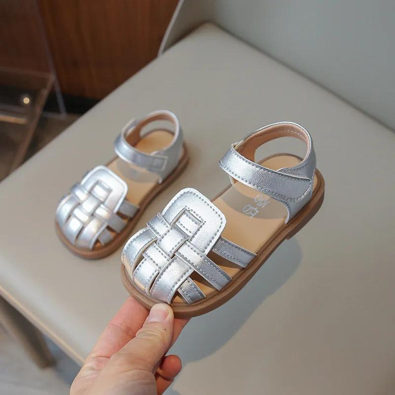 Toddler Girls Cute Lightweight Black Braided Closed Toe Sandals Children Soft Soled Non-slip Silver Sandals for Kids Girl I03194