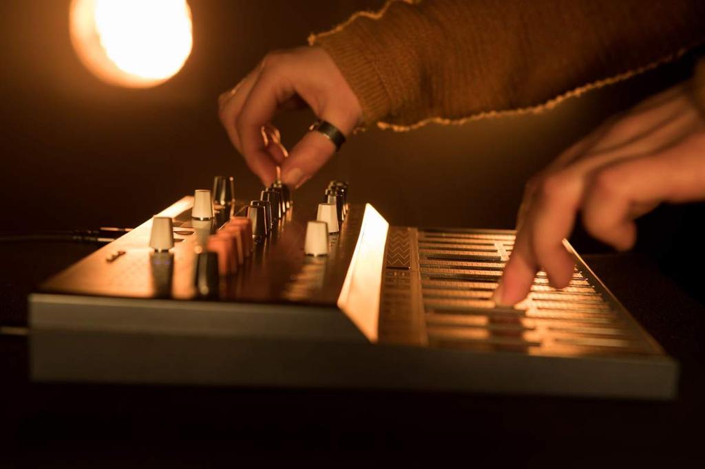 Гибридный синтезатор ARTURIA MicroFreak