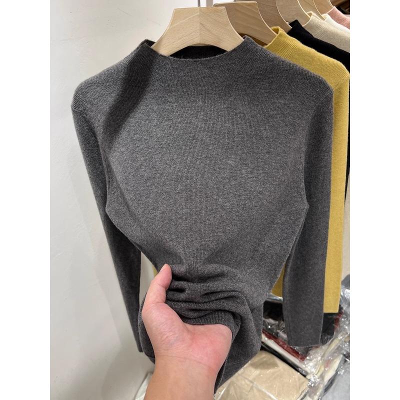 Однотонный свитер с полувысоким воротником и длинными рукавами, надетый слоями осенью и зимой, простой внутренний топ, облегающий низ, вязаный свитер