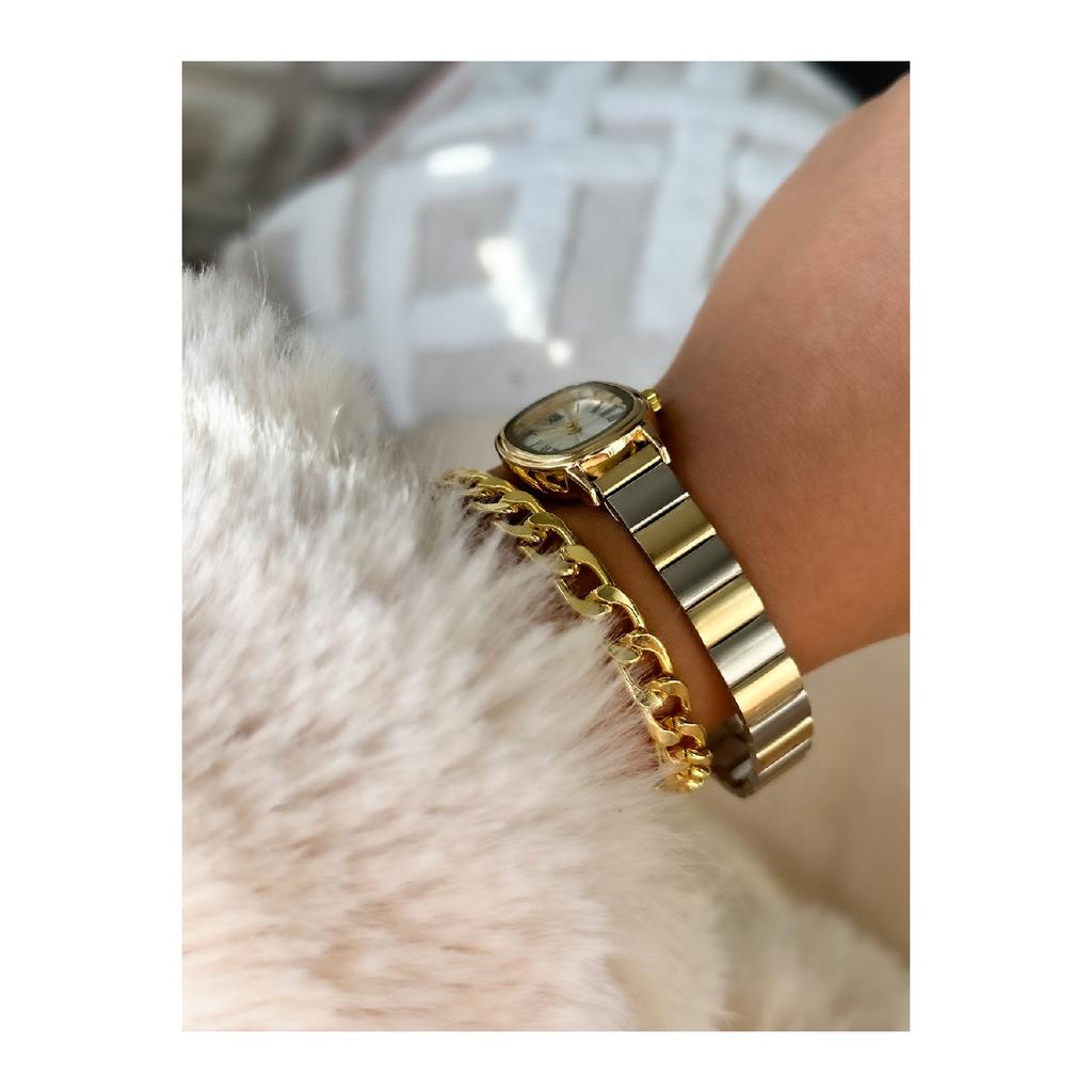 Brand Retro Model, Minimal Oval Case, Silver Color Bracelet, Roman Numeral Women's Watch Bracelet