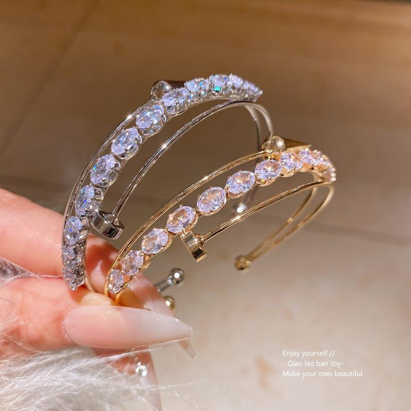 Gold Silver Zircon Hoop Hand Chain With Geometric Design For Fashion Accessories