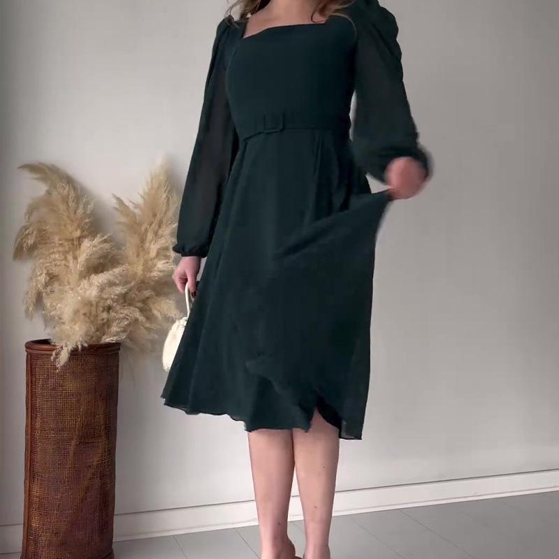 2024 Осень Европейский и Американский Ретро Однотонное Платье с Квадратным Вырезом Элегантное с Длинным Рукавом