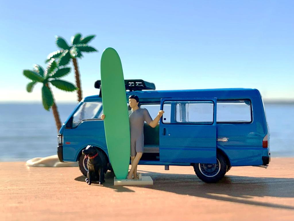 Geocolle Car Snap 19b Surfing 2 Bongo Brownie ABS ПВХ куклы и аксессуары частично набор мини-машин 64# (Мазда включена) смола, (окрашенный, собранный) +