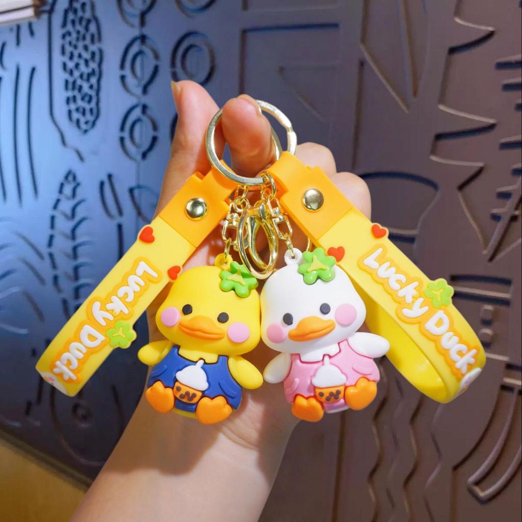Очаровательный брелок-утка: Мягкий резиновый брелок-персонаж животного для сумок, автомобилей и многого другого