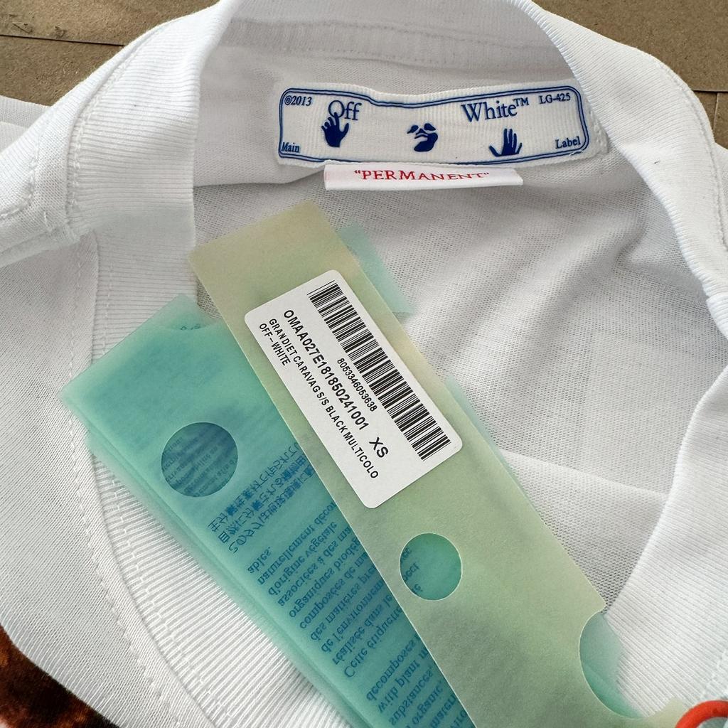 Off-White Летняя новинка 2025 года, картина маслом спереди, принт желтой стрелы сзади, футболка с короткими рукавами для мужчин и женщин, парная футболка