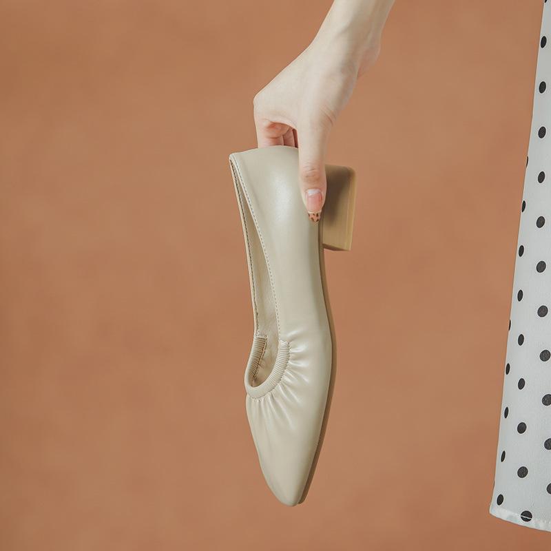 Square Head Thick Heel Single Shoes Women's Spring Retro Women's Shoes Pleated Versatile Shallow Heel Shoes Women's Mary Jane Shoes