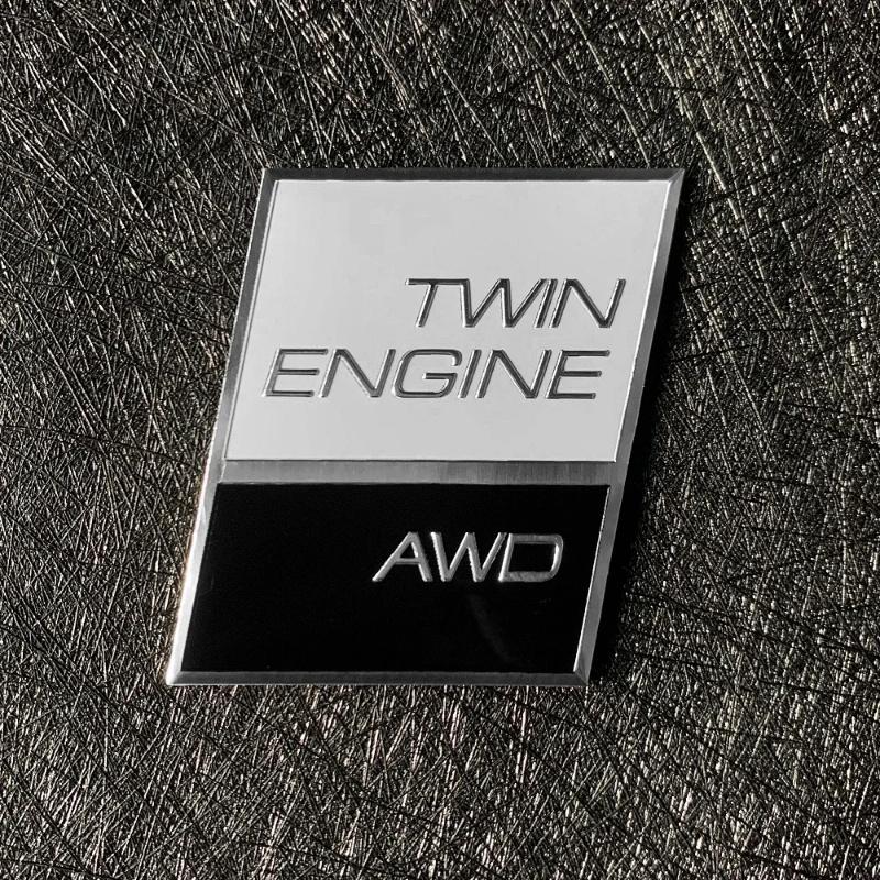 1 шт. Автоаксессуары 3D Алюминиевый Логотип Внутренняя Декорация Наклейки на Крыло Багажник Для Volvo Rdesign T6 AWD C30 C70 S40 S60 S70 S80