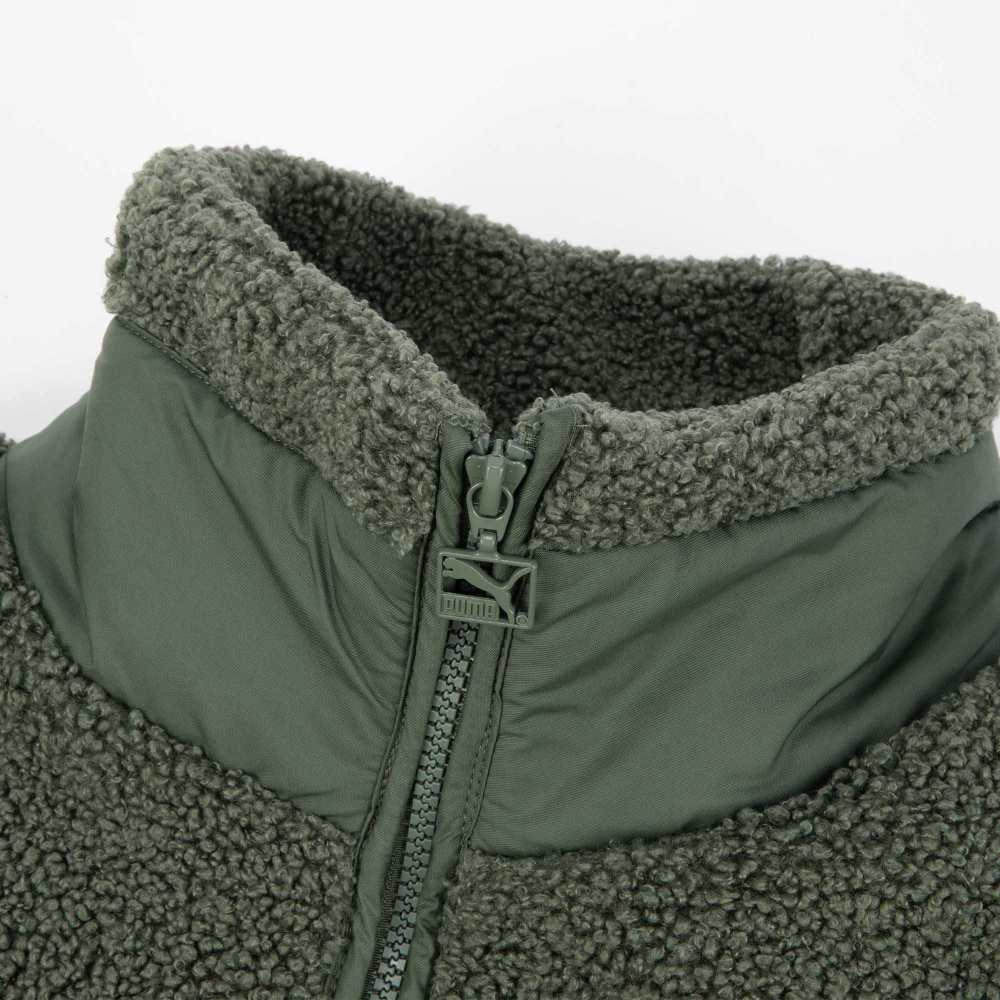 Puma Куртка унисекс с вышитым логотипом на груди, искусственный мутон, цвет зеленый, коллекция Осень/Зима 2022