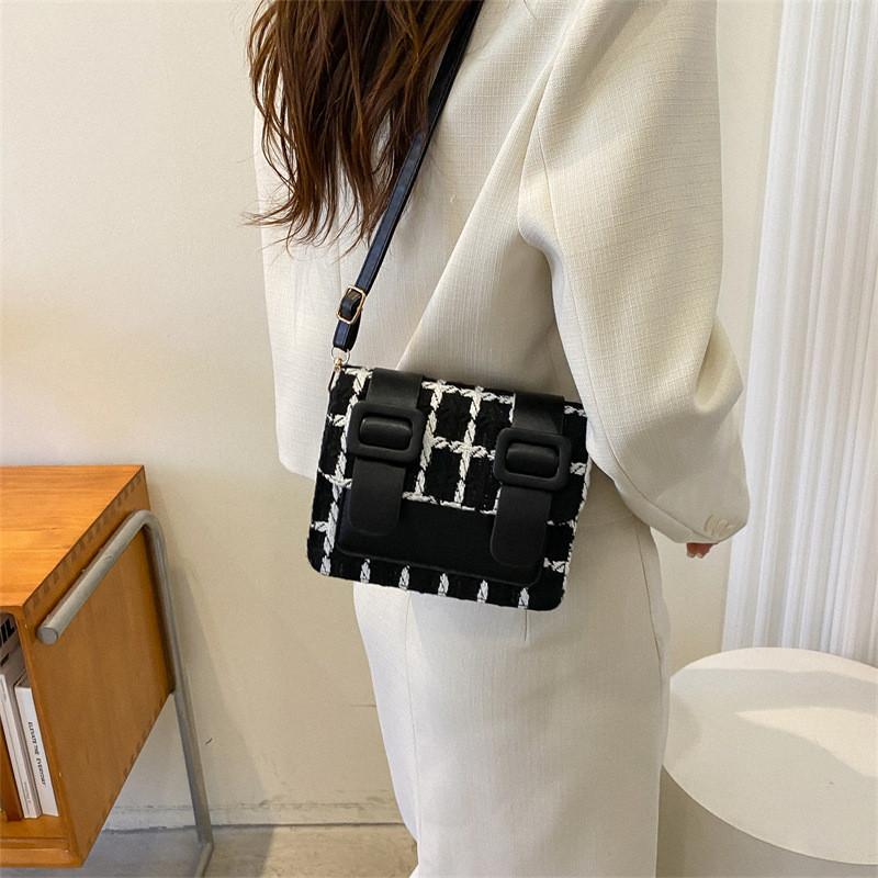 Elegant Fashionable Shoulder Bag Casual Minimalist Crossbody Bag For Women