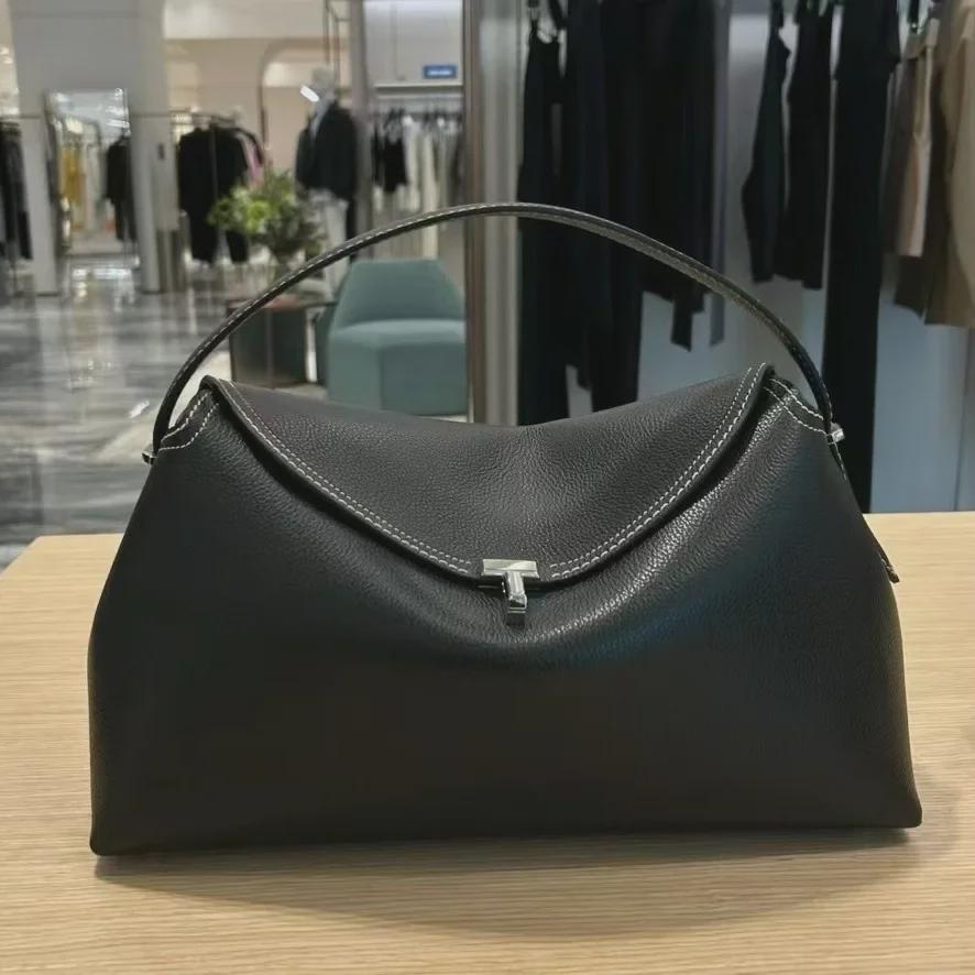 Luxury Swedish Cowhide Commuter Bag: High-Capacity Shoulder, Crossbody, or Underarm Handbag