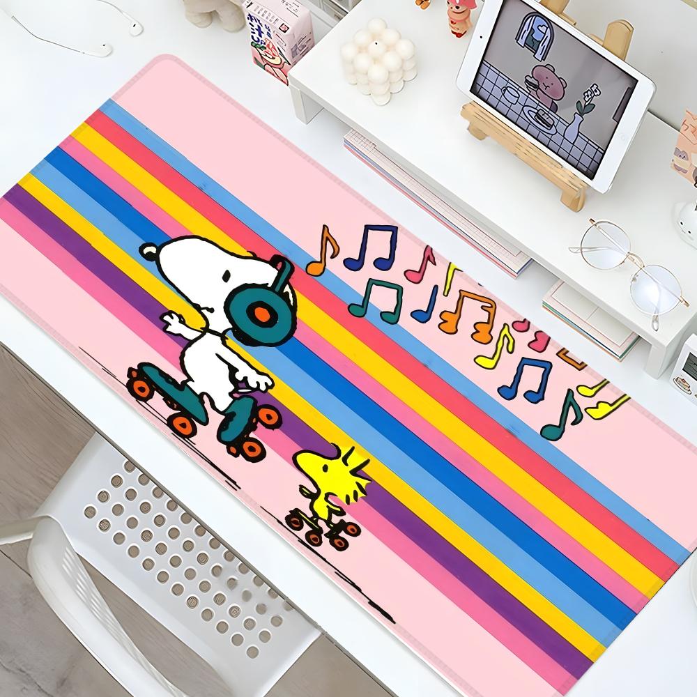 Cartoon cute Snoopys dog Mouse Pad Gaming Locking Edge Big Computer Gamer Large Rubber Art Mousepad Valorant Laptop Desk Mat