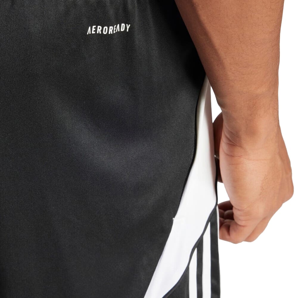 adidas Бесплатная доставка с AdiClub Тренировочные шорты Tiro 24 IP1951