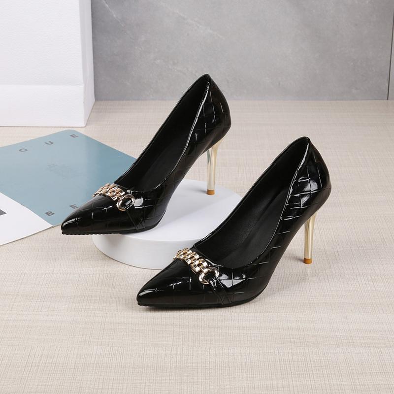 Women's High Heels Fall New Pointy Shallow Mouth Metal Chain Patent Leather Plaid Single Shoes