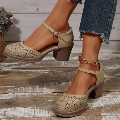 Модные женские сандалии из натуральной кожи, мягкие и удобные, летняя обувь на толстом каблуке, нескользящая, женская обувь 2025, сандалии с перфорацией, большой размер
