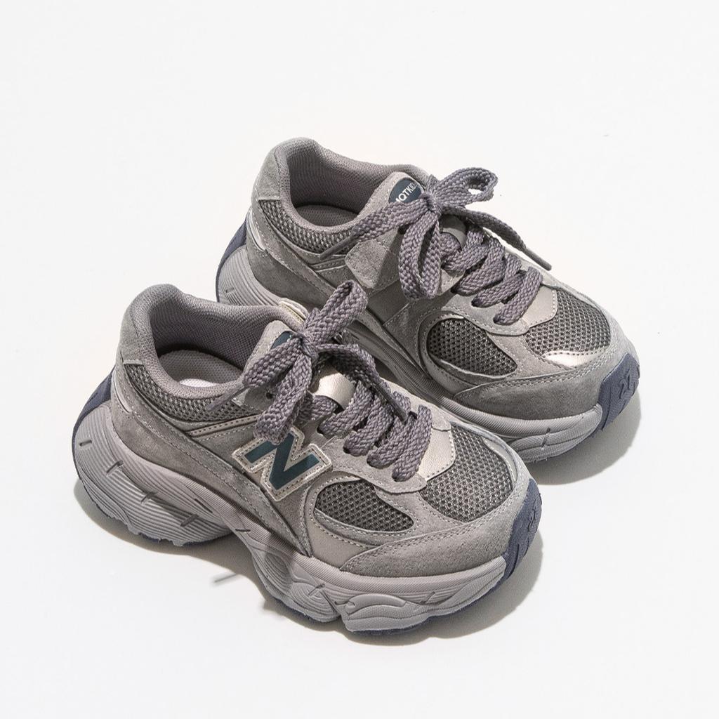 Легкая спортивная обувь для девочек Дышащие кроссовки из сетки для мальчиков Детские дышащие кроссовки-папы Модная повседневная обувь