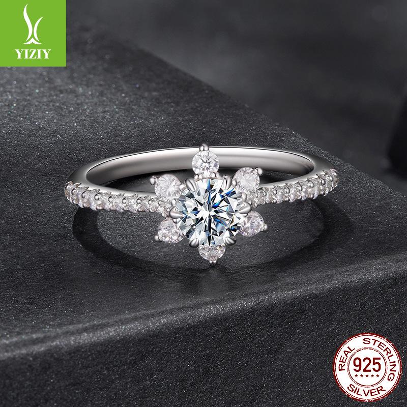 Shining Six-Claw Mozzarella Diamond Ring Wedding Ring Romantic Snowflake S925 Sterling Silver Ring For Girlfriend