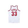 Mitchell & Ness Чикаго Буллз Домашняя 1997 98 Скотти Пиппен Swingman Джерси SMJYAC18054-CBUWHIT97SPI