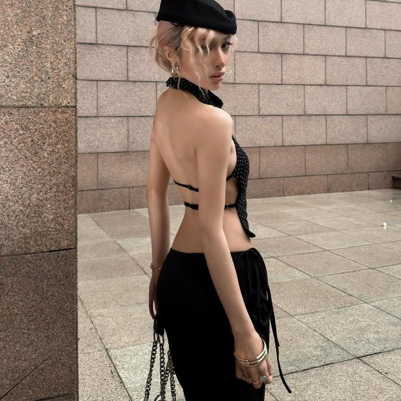Женский укороченный топ с вырезом-халтер, без рукавов, с открытой спиной, украшенный стразами, блестящий, для вечеринки, клуба