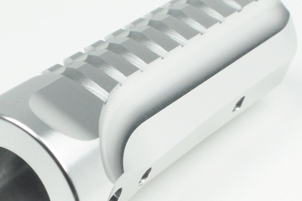 Специальные детали Takegawa Billet Aluminum Step Bar Kit Silver Super Cub Pro 50/50 Pro/110/110 06-13-0071