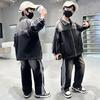 Модный джинсовый комплект-двойка для мальчиков 2025 - Стильная весенне-осенняя одежда для больших мальчиков