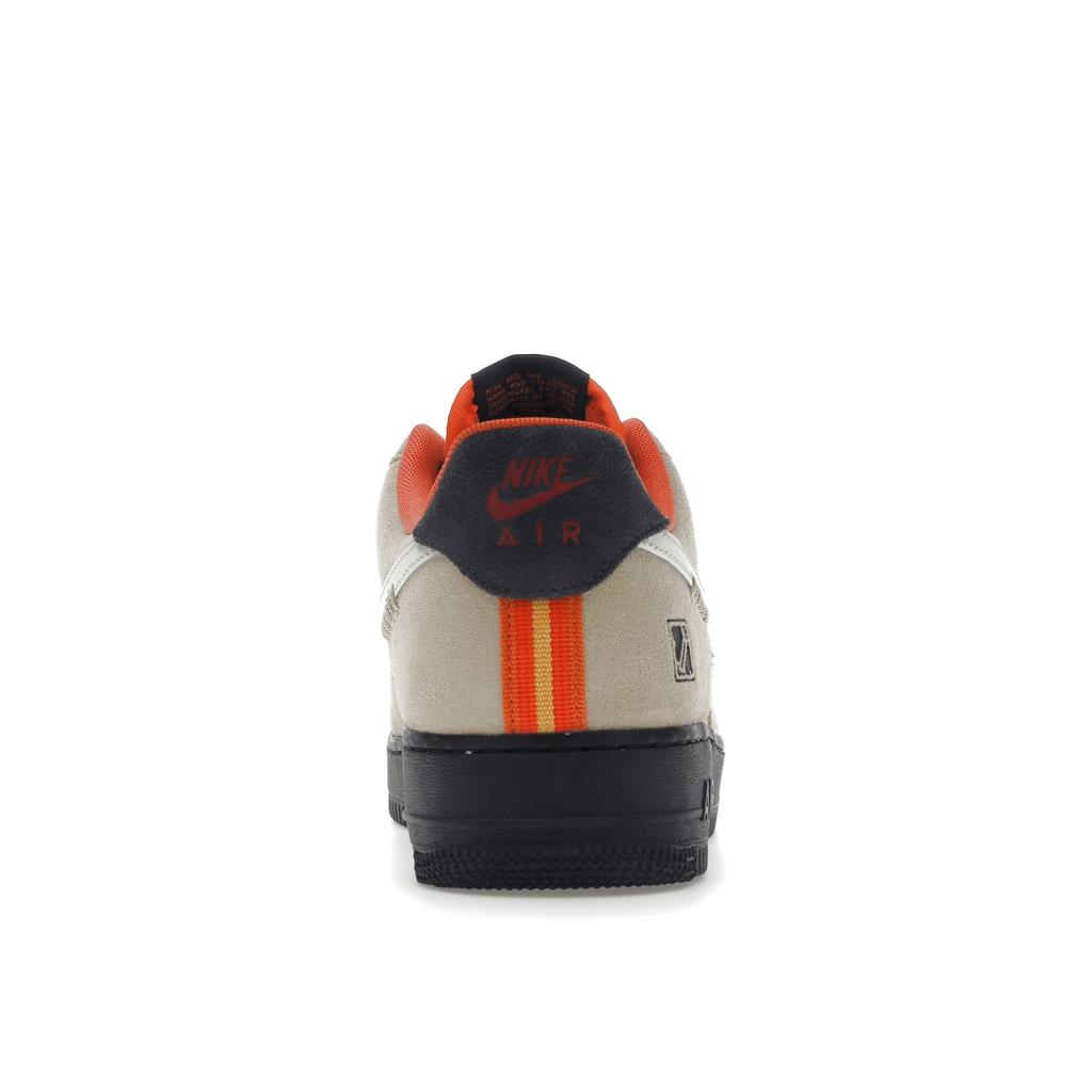 Nike Кроссовки унисекс Air Force 1 07 Somos Familia Тан Sanddrift University-Red DZ5355-126