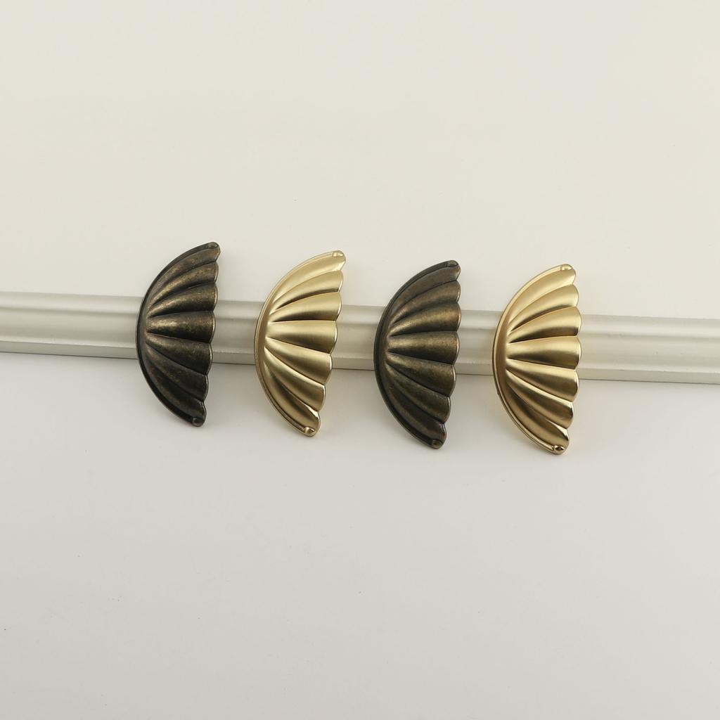 Ручка-пуля из ретро цинкового сплава для мебели, шкафа, ящика, двери гардероба, с винтом 25 мм