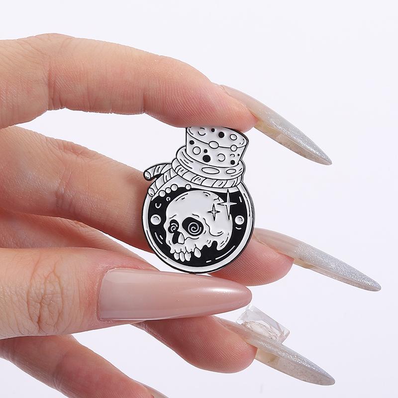 Halloween Skeleton Enamel Pins Custom Punk Potion Brooches Lapel Badges Clothes Gothic Jewelry Gift for Friends