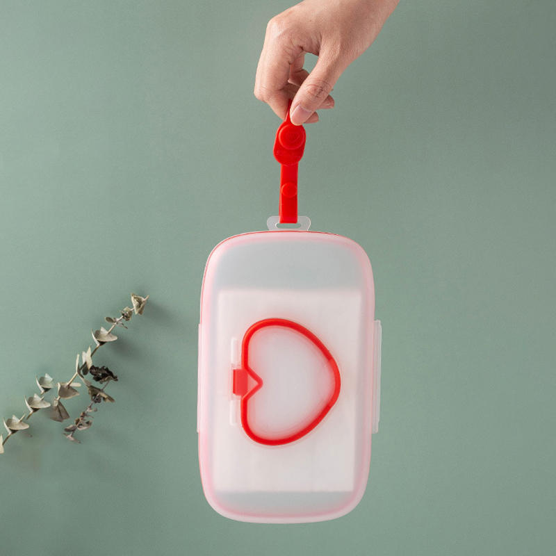 1 шт. Портативный контейнер для хранения влажных салфеток и масок в форме сердца из полипропилена с защелкой для детских путешествий, держатель для салфеток