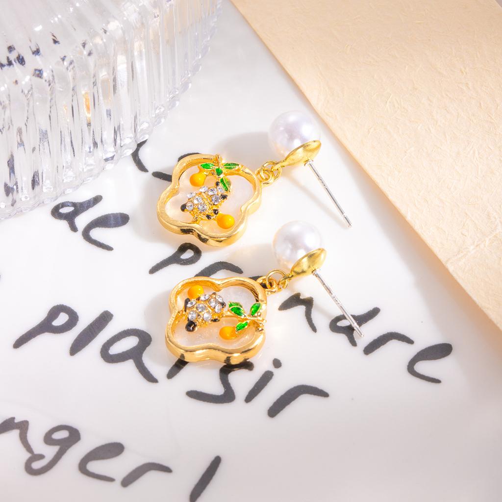 Panda Bamboo Leaf Diamond Pearl Earrings Female, Advanced Sense Super Immortal Temperament Persimmon Ruyi Earrings