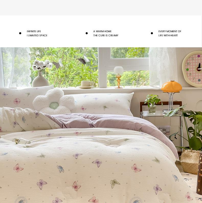 Thick Warm Winter Quilt - Soft, Skin-Friendly, Machine Washable, Ideal for Student Dormitory