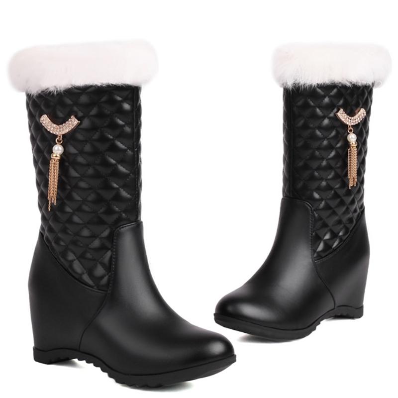 Зимние сноубутсы на танкетке для женщин Новинка 2024 Черные Розовые Белые Теплые Меховые Короткие Ботинки Женские Каблуки-Танкетки Застежка-Молния Вечерняя Обувь