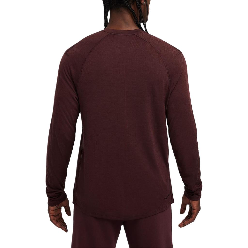 Nike Dri-FIT ADVA.P.S. FW24 Однотонная Удобная Универсальная Футболка с Длинным Рукавом Мужские Топы Бордовый FZ0991-652