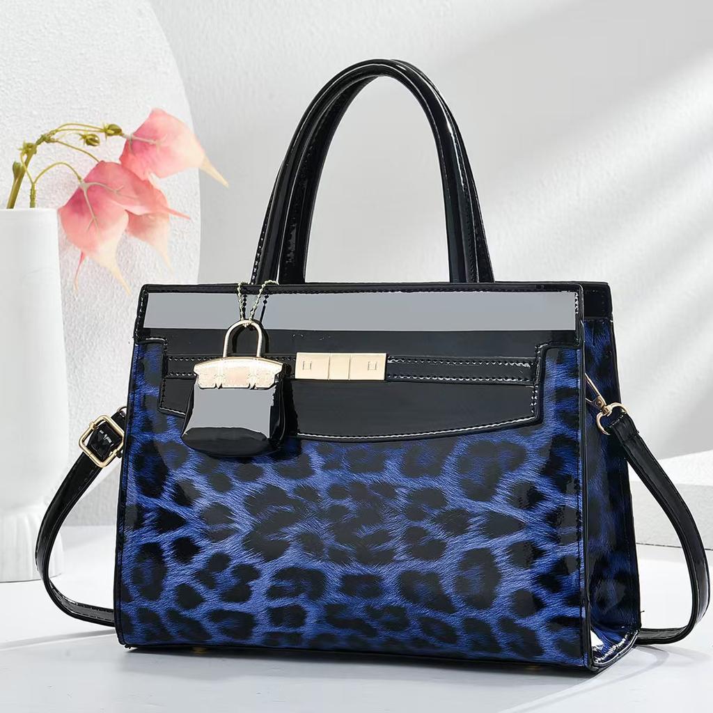 Новая сумка с леопардовым принтом, высокого уровня внешнего вида, усовершенствованная дизайнерская сумка-пэчворк с большой вместимостью через плечо