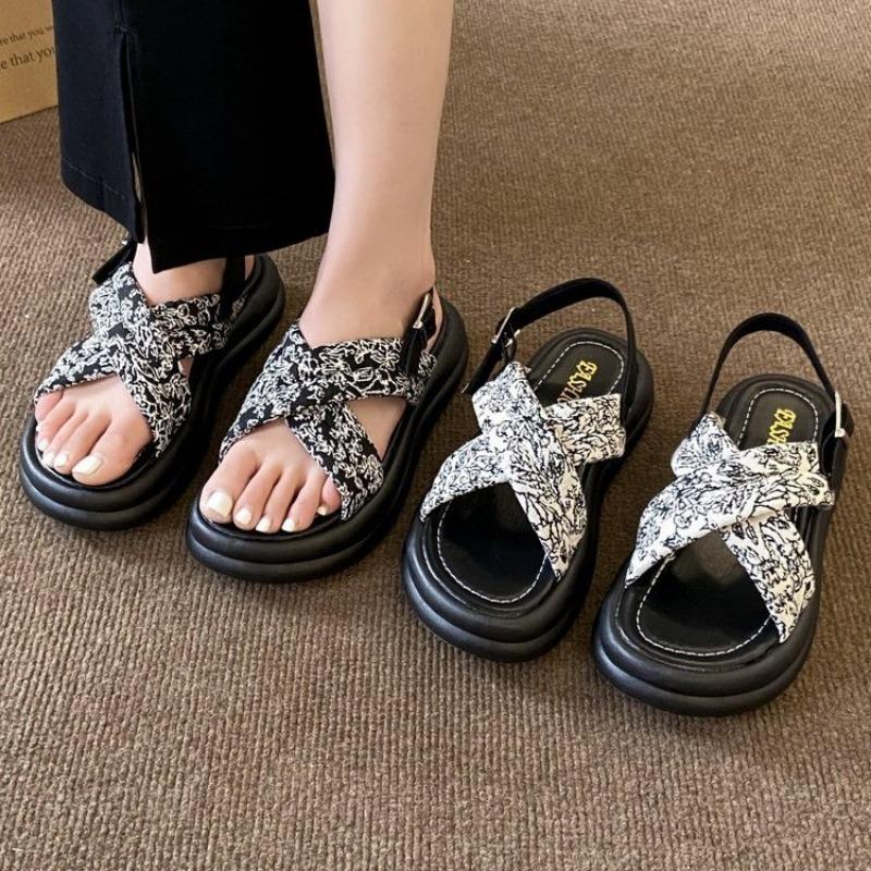 Летние сандалии с толстой подошвой и перекрестными ремешками для женщин
