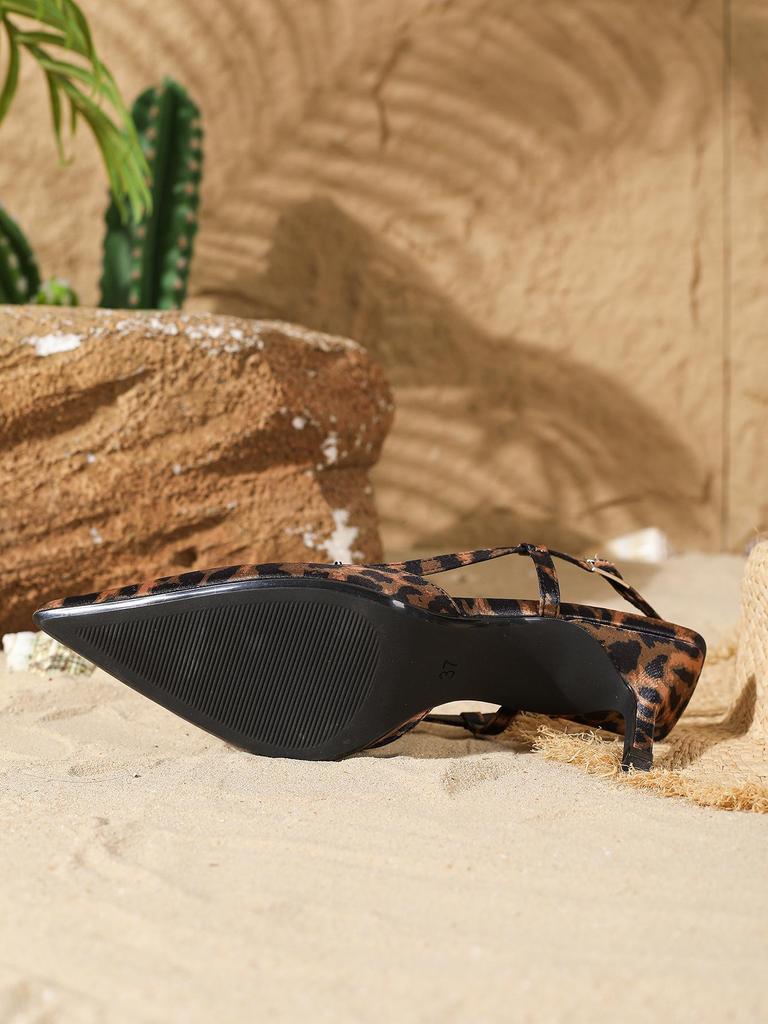 2025 Леопардовый принт Остроносые Туфли-шпильки - Ретро Низкий вырез Мода для Повседневной Уличной Одежды