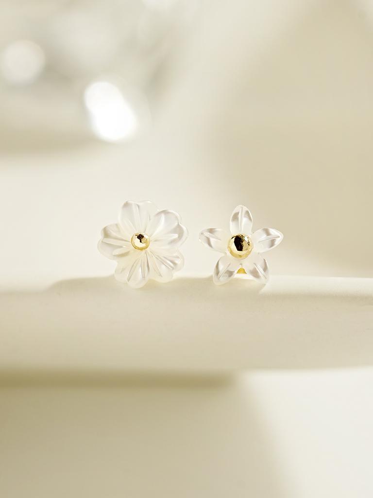 Минималпирсинг Серьги-гвоздики Цветок из перламутра 14K