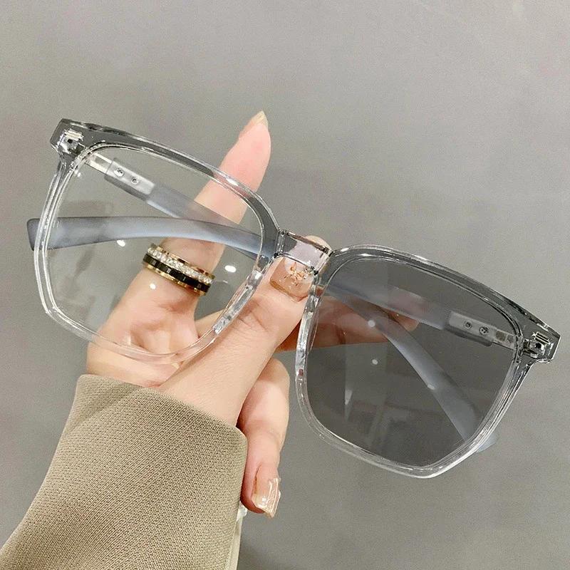 Retro TR90 Black Framed Photochromic Eyewear Large Frame Polygonal Myopia Glasses Oversized Anti Blue Light Near Sight Glasses