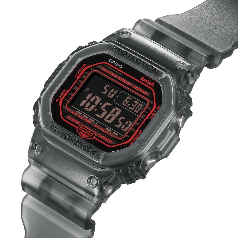 Casio Мужские кварцевые часы G-SHOCK с resin-корпусом, водозащитой 200 м, ударопрочные DW-B5600G-1