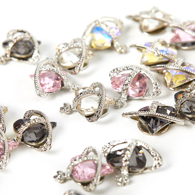 5 шт., кривое наклонное сердце, спутниковое ювелирное изделие из сплава, украшения для дизайна ногтей, аксессуары для ногтей, подвески, принадлежности