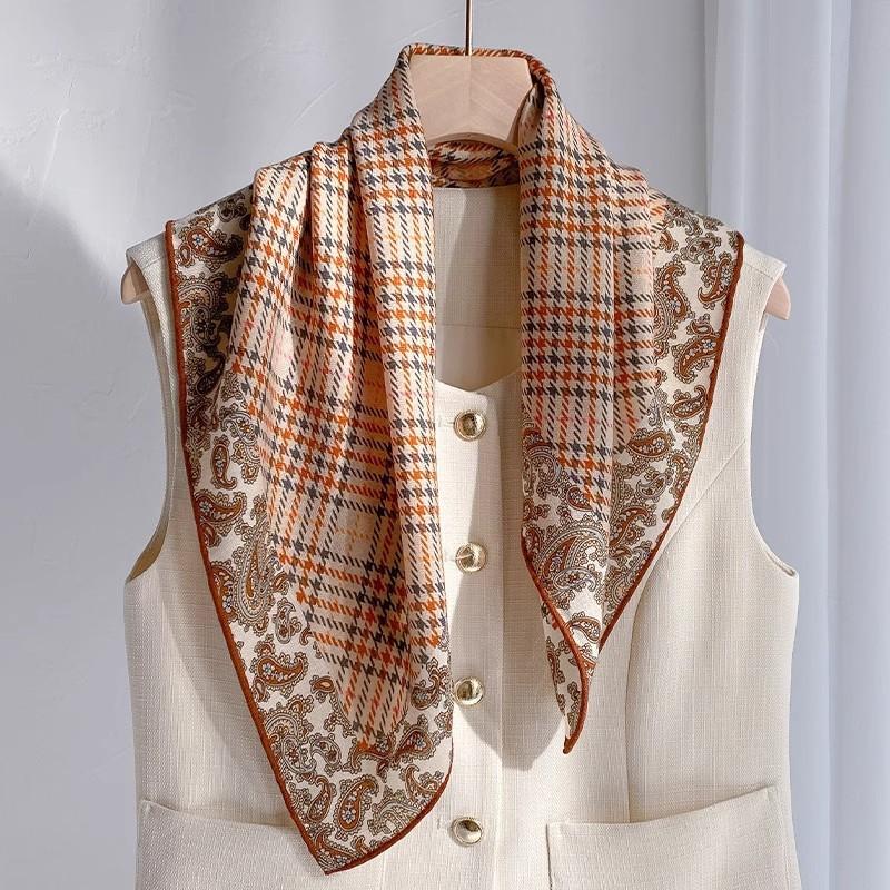 Premium silk wool silk scarf women's 1116 autumn and winter new versatile temperament neck protection warm square scarf shawl