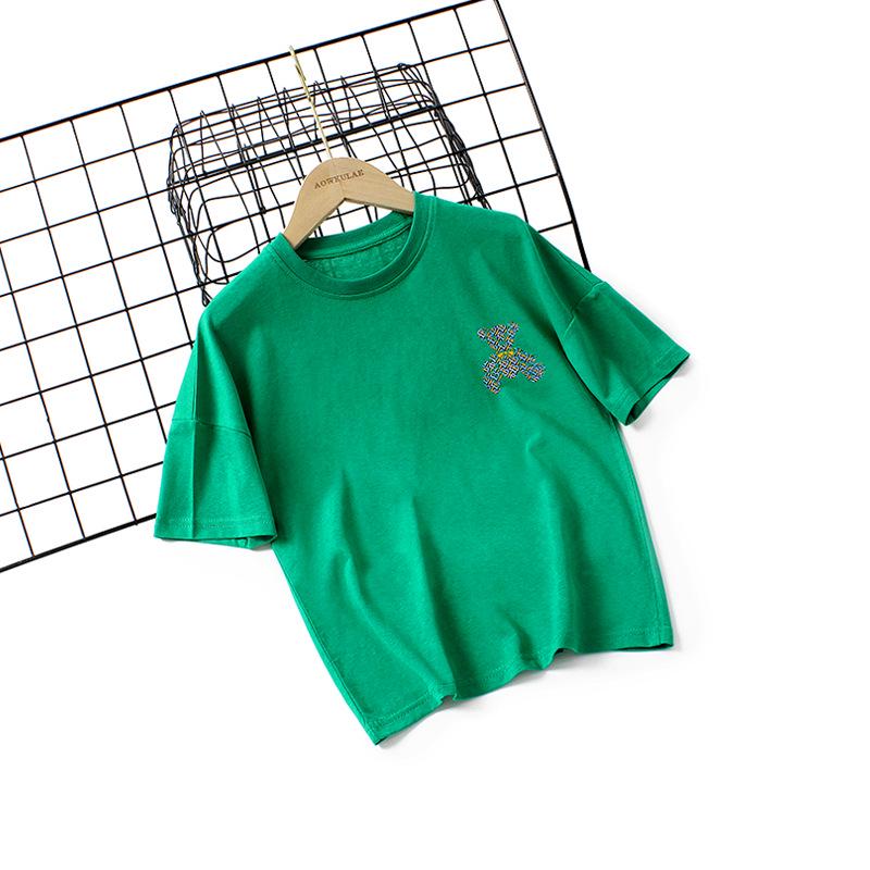 Детские летние хлопковые футболки в корейском стиле с короткими рукавами для мальчиков среднего и крупного возраста.