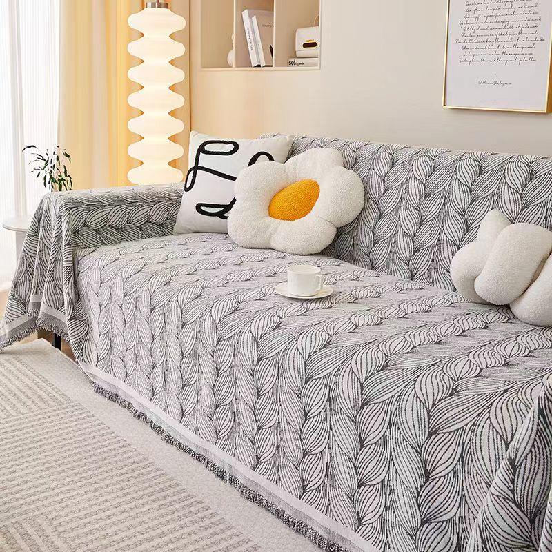 Nordic Simple Style One-piece Full Cover Chenille Sofa Cover Blanket