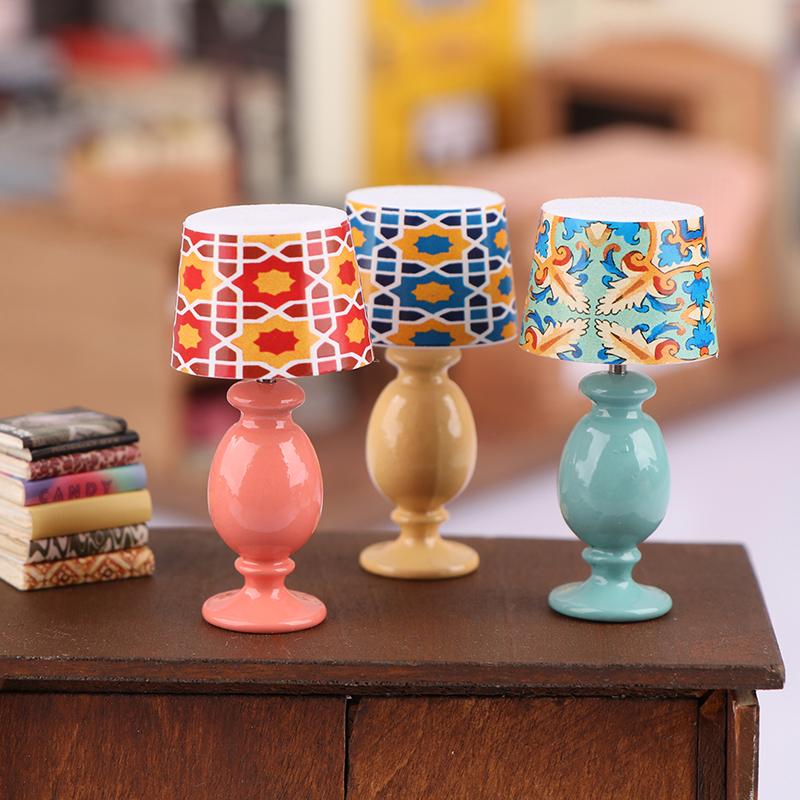 1:12 миниатюрных настольных ламп для кукольного домика, модель для изучения, мебель для кукольного домика, украшение для микросцены, световое украшение, игрушки для ролевых игр
