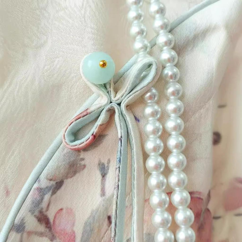 Women's Retro Chinese-Style Jacquard Shirt - Summer Round Neck, Button-Down, Elegant and Sweet Design