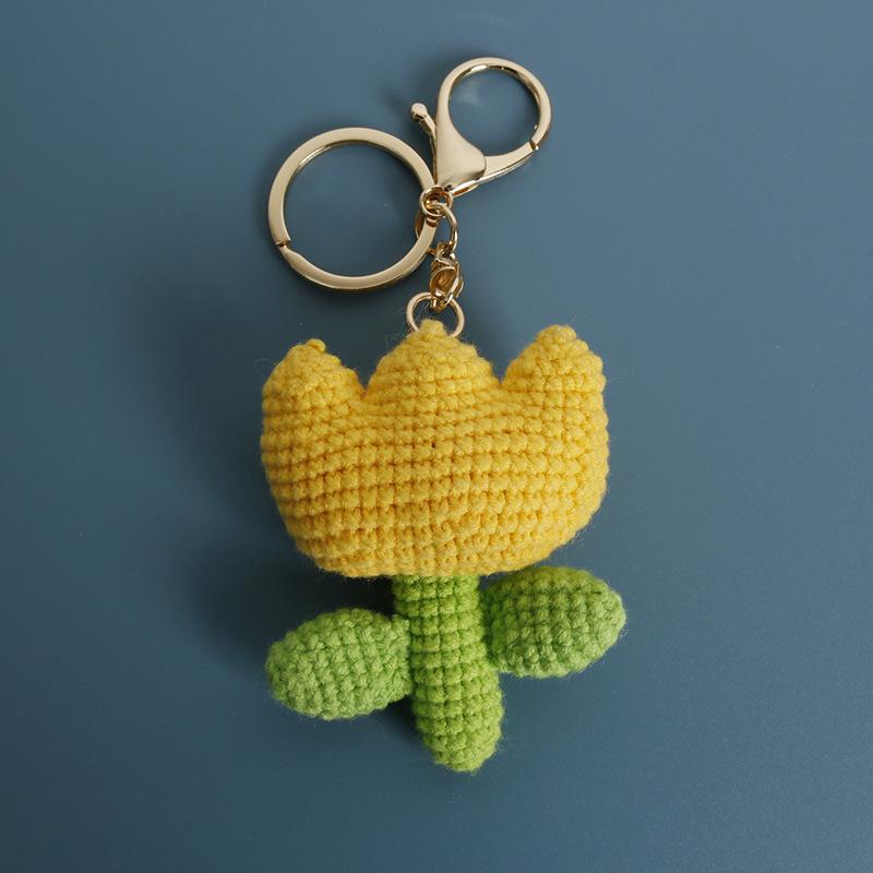 Crochet Tulip Keychain Handwoven Flower Key Ring Girl Backpack Pendant Creative Kintted Flower Gift