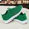 Модные зеленые мягкие трикотажные кроссовки для женщин 2024 года, удобные дышащие сетчатые кроссовки для женщин больших размеров, легкие повседневные туфли на плоской подошве